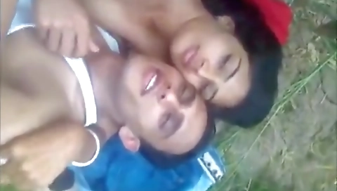 Beautiful Village Lovers Outdoor Cot Sex Video