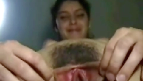 Bangalore Bhabhi Showing Her Pink Pussy To Lover Over Cam