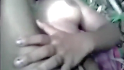 Tamil Girl Public Sex තොප්පිගල කැලේ දෙමල කෙල්ල