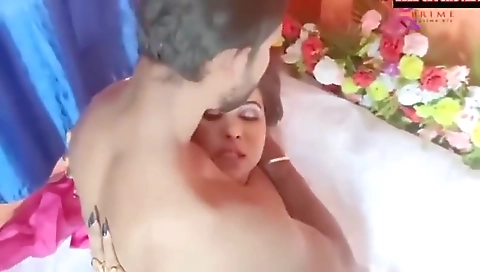 Hot Bangla Bhabhi Ki Wedding Night Chudai Porn Video