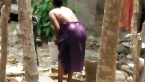 Indian Is Taking A Bath And Show Boobs And Big Ass