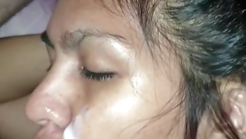 Sucking The Cock With Cum On Her Face 2 - Mamada De Pija Y Lechita En Cara Parte 2