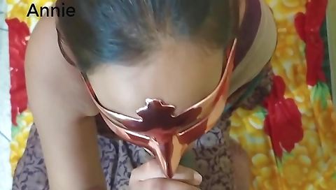 Desi Aunty Giving Blowjob To Her Friend At Hotel Room
