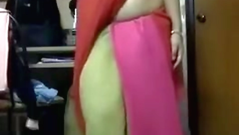 Today Exclusive- Sexy Assami Girl Showing Her Boobs