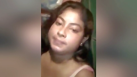 Cute Desi Girl Fingering