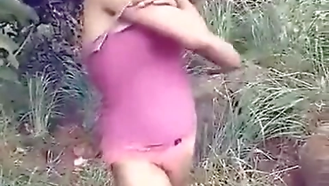 Today Exclusive- Cute Desi Girl Showing Her Boobs To Lover 1