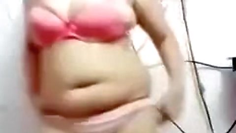 Today Exclusive- Horny Randi Bhabhi With Strip Dance