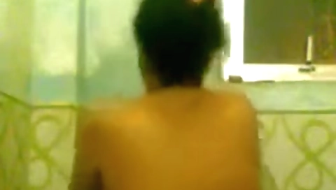 Today Exclusive-horny Boudi Bathing