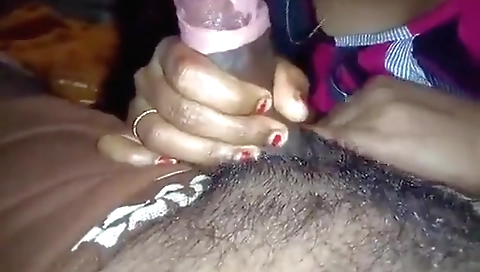 Today Exclusive- Sexy Desi Boudi Sucking Hubby Dick