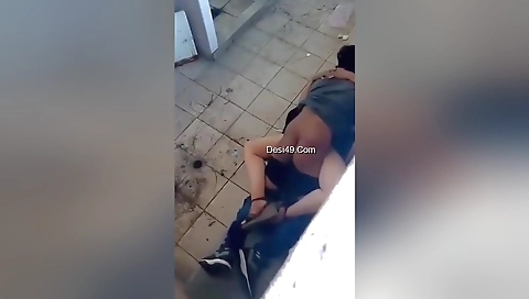 Exclusive- Desi Randi Girl Hard Fucked By Customer