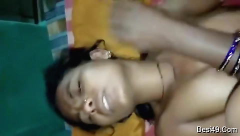 Exclusive- Desi Village Bhabhi Hard Fucked And Hubby Cum On Her Pussy