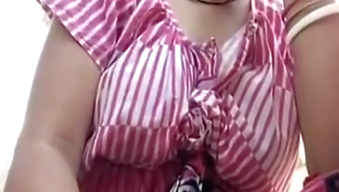 Cute Indian Bhabi Showing Pussy Outdoor