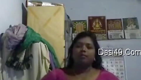 Exclusive- Desi Tamil Bhabhi Wearing Cloths