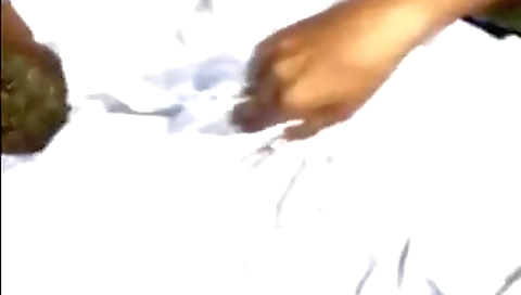 Tamil Girl Rainy Day Outdoor Peeingදෙමළ නංගියා චූ දාගෙන වැස්සෙ තෙමෙනවා With South Indian And Sri Lankan