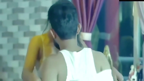 Dewar Bhabhi Ka Cute Cute Kissing Morning Romance