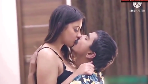 Ies Educated Girl Ne Nokar Se Gaand Marvaayi