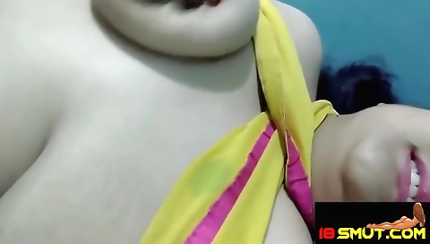 Horny Kanchan Nude Show For Customer