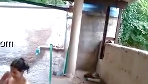 Cute Girl Bathing Record In