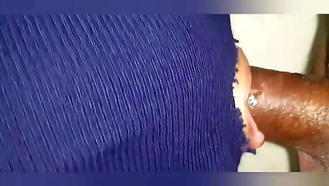 Mini Diva In Srilankan Office Girl Blow Job And Throbbing Oral Creampie With Her Boss