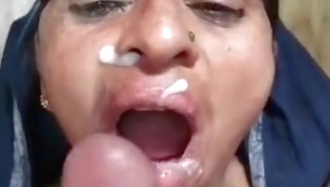 Lady Beggar Sucking Dick Of A Horny Customer At His Home