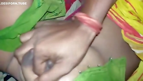 Horny Busty Wife Bhojpuri Porn Mms Video
