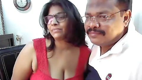 Famous Naughty Mature Indian Couple Sex On Cam
