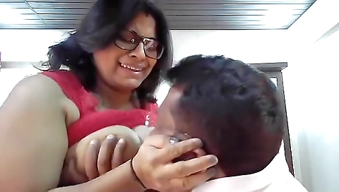 Famous Naughty Mature Indian Couple Sex On Cam