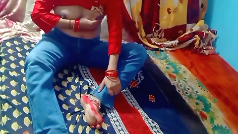 Nayi Naveli Ladki Ko Ghar Bula Kar Chod Diya Pussy Fucking