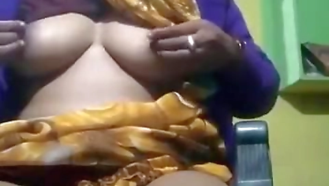 Village Bhabhi Shows Her Boobs And Pussy