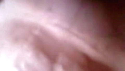 Sexy Hot Aunty Fingering Her Nude Pussy