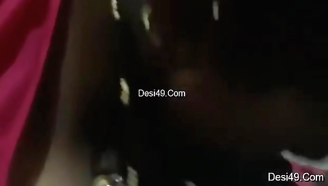 Exclusive- Horny Mallu Bhabhi Showing Her Boobs And Blowjob