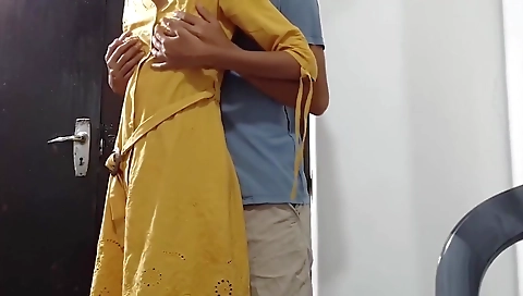 Sri Lankan In Campus Girl