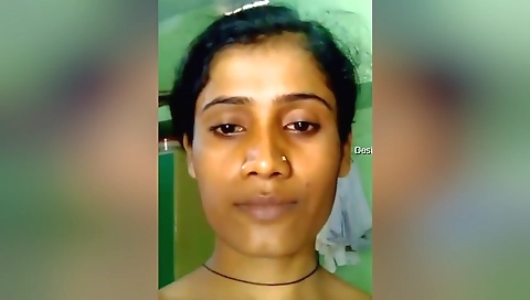 Today Exclusive- Sexy Desi Girl Showing Her Boobs And Wet Pussy 1