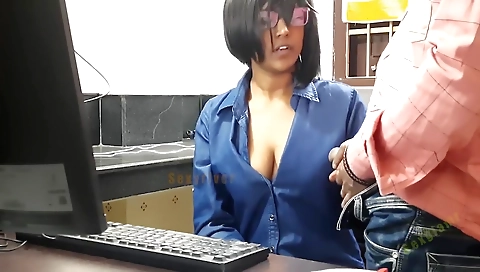 Hottest Interview - Bengali Girl Fucked By Office Boss - Indian Hindi Sex Story