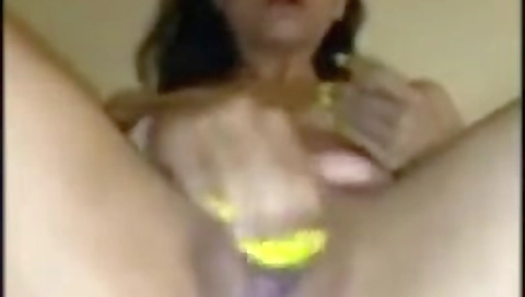 Dominicana Le Manda Video Masturbandose Por Whatsapp