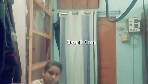 Today Exclusive- Sexy Desi Girl Showing Her Boobs And Pussy 4