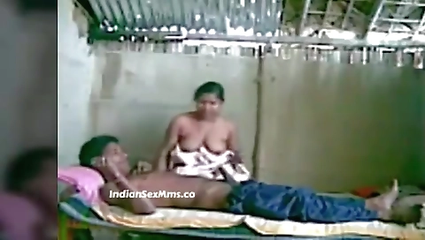 Desi Village Bhabhi Sex With Devar Mms Video