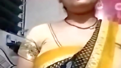 Desi Sexy Step mom Showing Boob Pussy N Ass