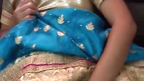 Hot Babhi Playing With Her Clit During Period