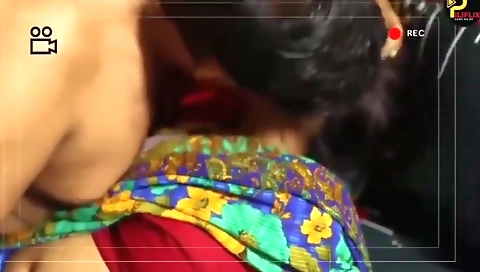 Hot Indian In Bhabhi Ko Choda Devaro Ne Bari Bari Se