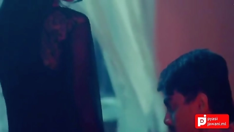 Boy Imagining Hot Indian Married Girls