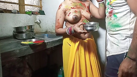 Rohini Bhabhi Ke Sath Kheli Holi - 2022 Holi Special Fun