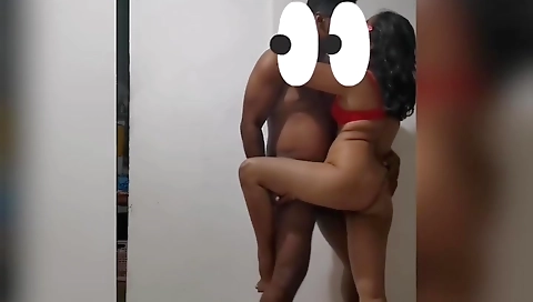 Wife Fucked In Hot Red Saree Piyumi Hansamali - Sri Lankan