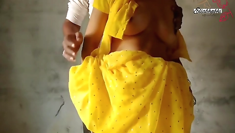 Fucking With Laborer While Doing Housework (full Hd)