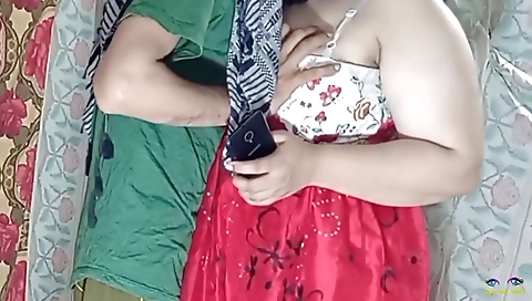 Desi Amateur Big Boobs Big Ass Cheating Wife In Homemade - Bbw Chubby