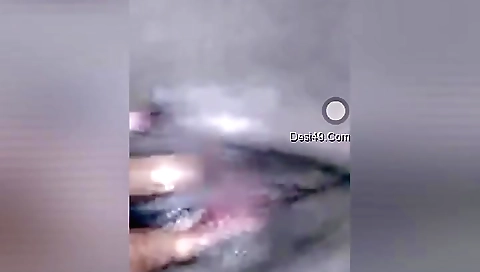 Desi Mallu Girl Showing Her Boobs And Pussy Fingering On Video Call