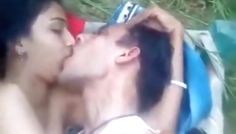 Gf Has Hot Sex Outdoors