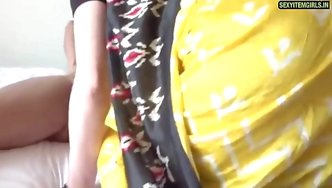 Devar Bhabhi In Devar Ne Bhabhi Ko Lund Chuswaya Or Fir Uski Khoob Gand Mari