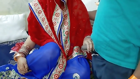 Desi Poonam Ko Sasur Ne Lalach Deker Chut Ko Pela