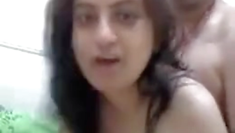 Famous Delhi Bhabhi Sex With Her Husband’s Friend